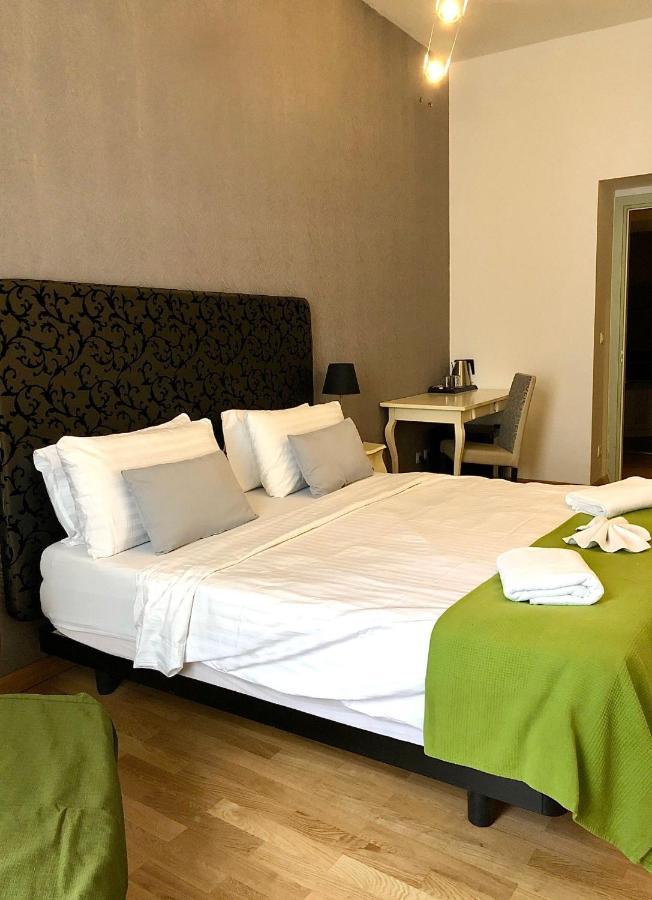 Dolce Vita Suites Boutique Praga Exterior foto