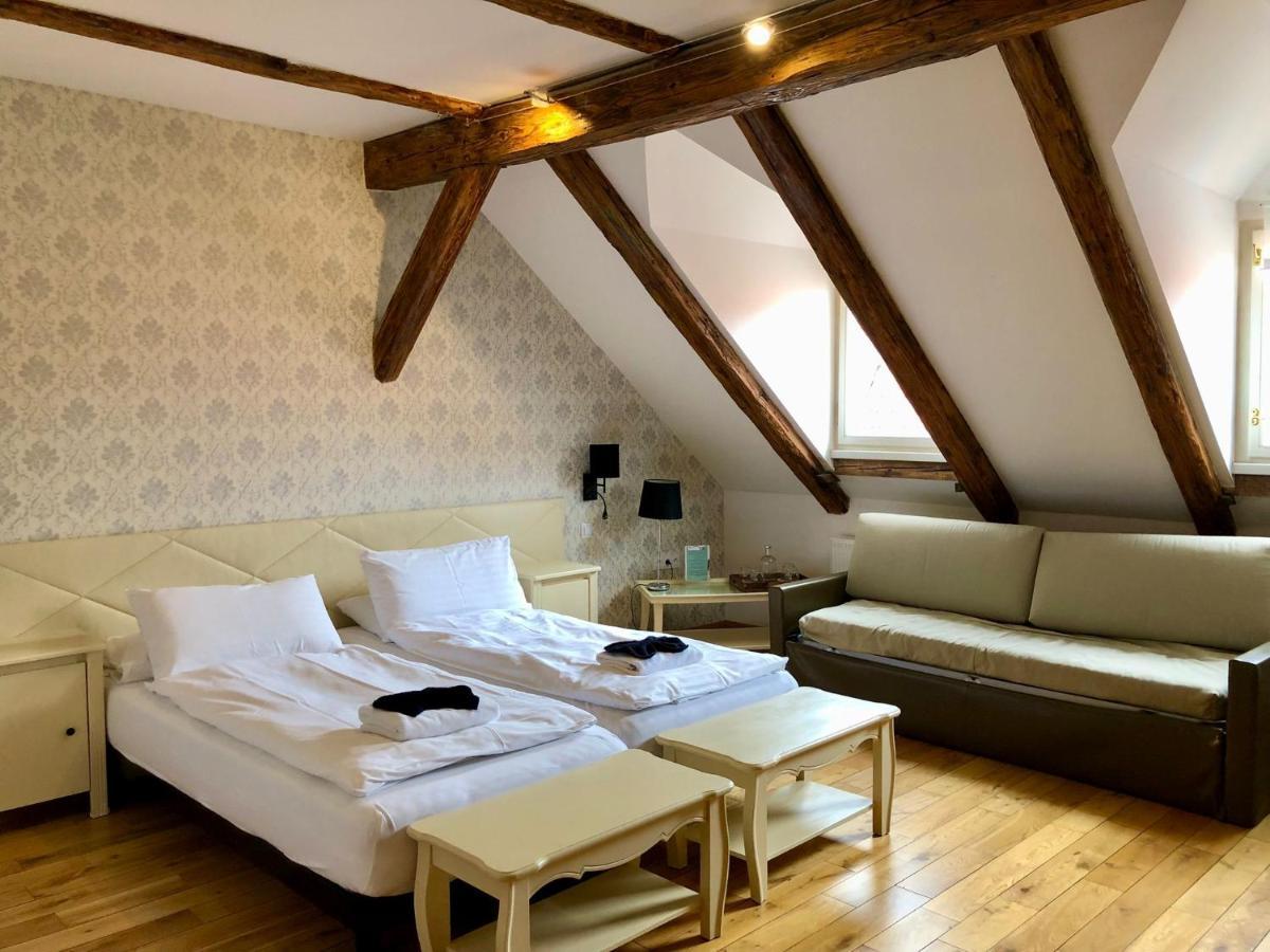 Dolce Vita Suites Boutique Praga Exterior foto